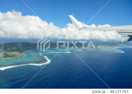 空から眺める石垣島の超絶景 86135763