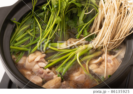 《宮城県》仙台せり鍋　(秋田県湯沢市産三関セリ) 86135925