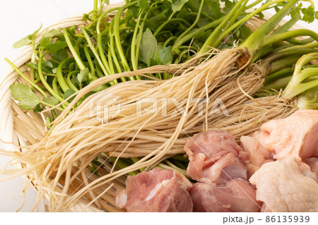 《秋田県・湯沢市産》三関セリ 86135939