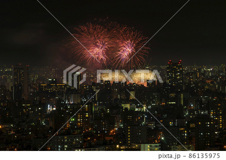 夜景と花火20 夜景と花火20 86135975