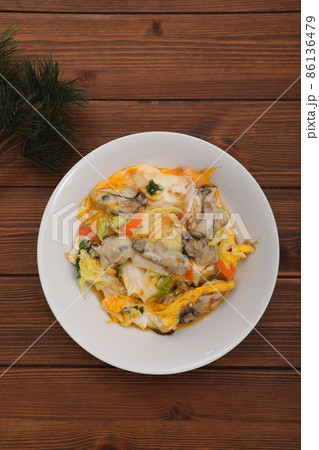 牡蠣オムレツ 86136479