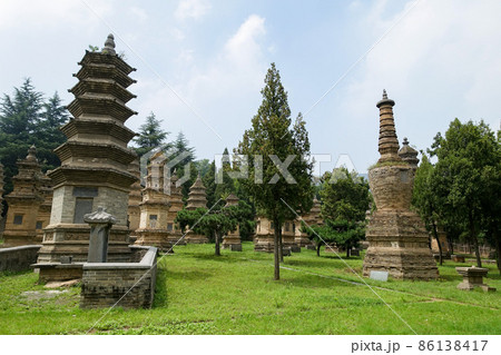 中国河南省嵩山少林寺の美しい風景 中国河南省嵩山少林寺の美しい風景 86138417