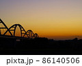 新三国橋の朝焼け 86140506