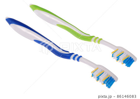 Toothbrushes (clipping path) 86146083