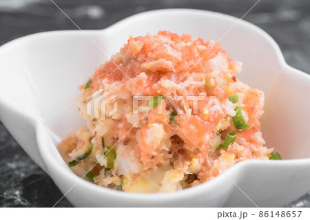 長芋と鱈子のサラダ 86148657