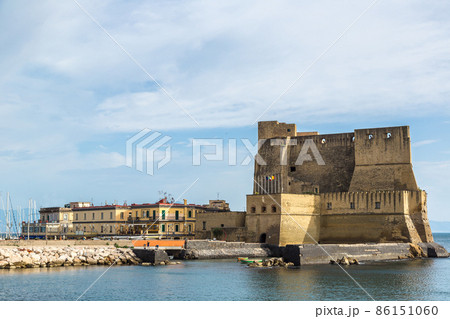 Castel dell'Ovo in Naples, Italy 86151060