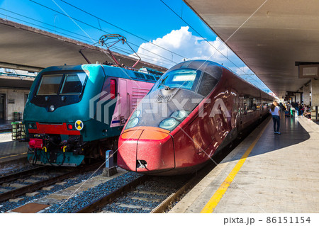 Florence train station Santa Maria Novella 86151154