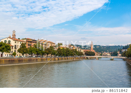 Cityscape of Verona, Italy 86151842