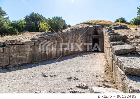 Treasury of Atreus in Mycenae, Greece 86152485