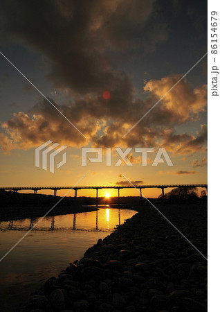 世界一長い木造歩道橋_蓬莱橋 86154679