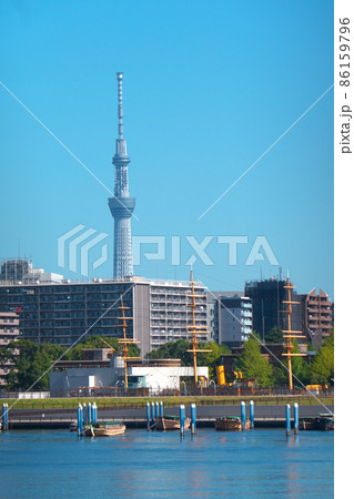 東京スカイツリーを望む風景／晴海地区から 86159796