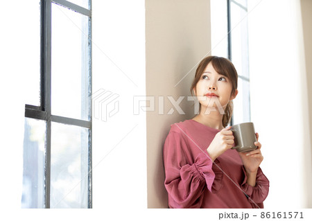 目覚めの一杯 目覚めの一杯 86161571