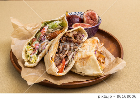 中近東料理 ケバブサンド Middle Eastern food kebab sandwich 中近東料理 ケバブサンド Middle Eastern food kebab sandwich 86168006