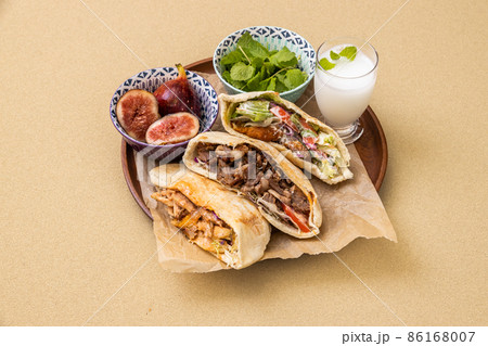 中近東料理 ケバブサンド Middle Eastern food kebab sandwich 中近東料理 ケバブサンド Middle Eastern food kebab sandwich 86168007