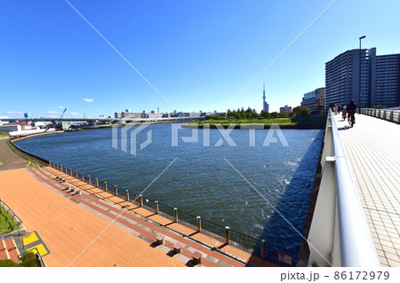 2021年、東京都　隅田川の風景 86172979