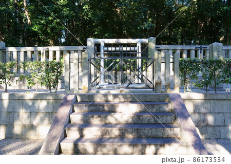 孝霊天皇 片丘馬坂陵／孝霊天皇陵（奈良県北葛城郡王寺町） 86173534