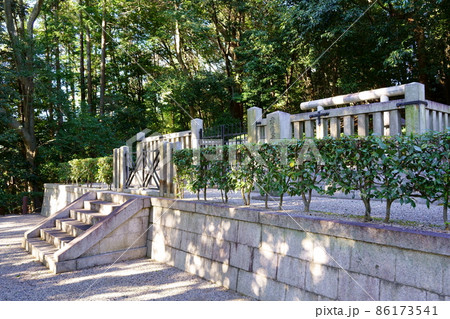 孝霊天皇 片丘馬坂陵／孝霊天皇陵（奈良県北葛城郡王寺町） 86173541