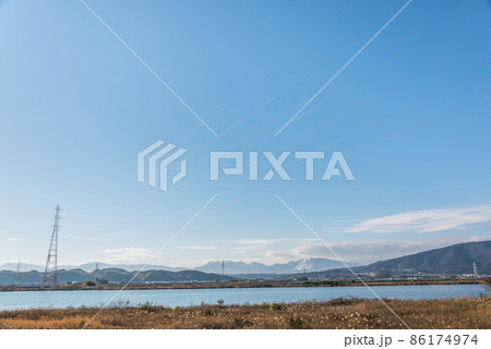 《三重県》長良川風景 鈴鹿山脈 《三重県》長良川風景 鈴鹿山脈 86174974