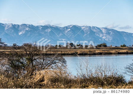 《岐阜県》長良川風景　養老山地 86174980