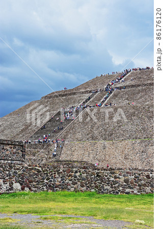 ラテンアメリカ最大の都市遺跡、メキシコのテオティワカン Teotihuacan 86176120
