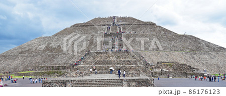 ラテンアメリカ最大の都市遺跡、メキシコのテオティワカン Teotihuacan 86176123