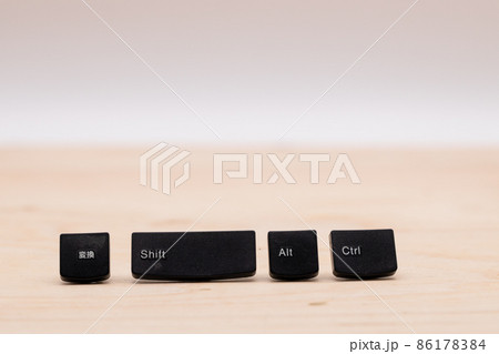 手あかのついたキーボードのキーキャップ 手あかのついたキーボードのキーキャップ 86178384