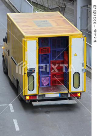 Delivery Van Delivery Van 86183928