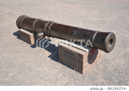 fortress cannon in kolomenskoye in Moscow 86184254