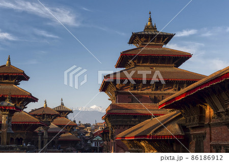 ネパール パタン ダルバール広場周辺の寺院群 Durbar Square, Patan, Nepal ネパール パタン ダルバール広場周辺の寺院群 Durbar Square, Patan, Nepal 86186912