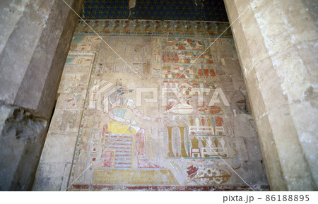 ハトシェプスト女王葬祭殿 壁画 エジプト ハトシェプスト女王葬祭殿 壁画 エジプト 86188895