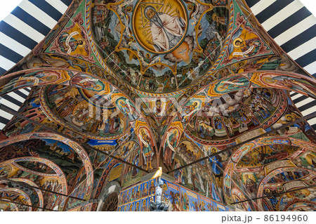 ブルガリア 世界遺産 リラ修道院の聖堂のフレスコ画の写真素材