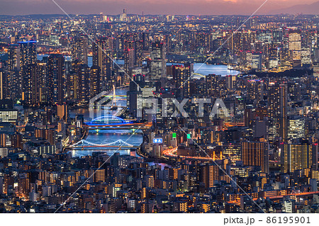 《東京都》東京都市夜景・トワイライトタイム 86195901