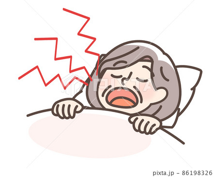 いびきをかくおばあさん 86198326