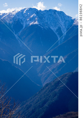 南アルプス　赤石山脈　厳冬期 86198842