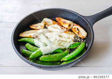 野菜ソテーのチーズがけ 86199377