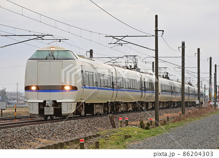 北陸本線　加賀笠間－美川　683系　V31＋W34編成（京都）　サンダーバード 86204303