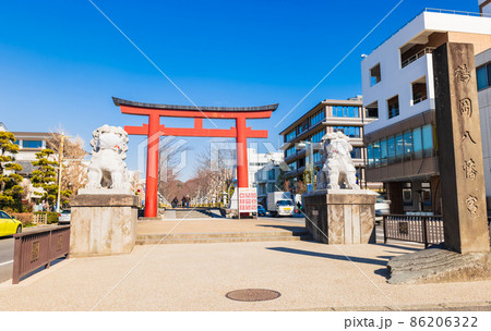 鎌倉　鶴岡八幡宮　二の鳥居 86206322