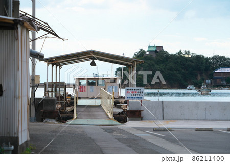 【重要伝統的建造物群保存地区】鞆町 浮桟橋と淀姫神社 広島県福山市 【重要伝統的建造物群保存地区】鞆町 浮桟橋と淀姫神社 広島県福山市 86211400