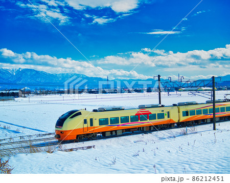 羽越本線　雪の特急いなほ 86212451