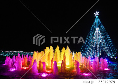 鹿児島・城山城山観光ホテルの噴水のイルミネーション 鹿児島・城山城山観光ホテルの噴水のイルミネーション 86212979