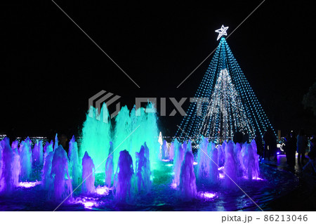 鹿児島・城山城山観光ホテルの噴水のイルミネーション 鹿児島・城山城山観光ホテルの噴水のイルミネーション 86213046