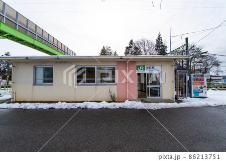 JR茨目駅（新潟県柏崎市） 86213751