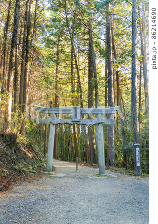 一刀石のある天石立神社 86214690