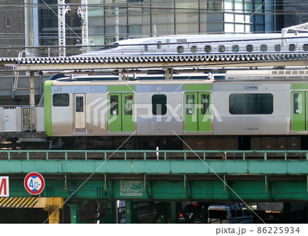 東京 JR山手線 新橋付近 東京 JR山手線 新橋付近 86225934