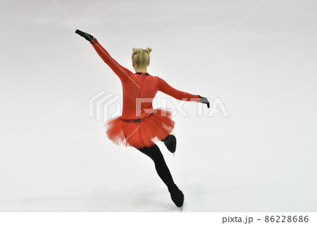 Girl figure skater Girl figure skater 86228686