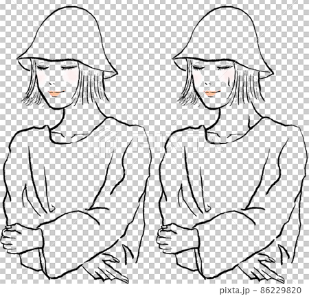 サウナポンチョを着てサウナに入る女性。ボブヘアでサウナハットをかぶり目を閉じている。 86229820