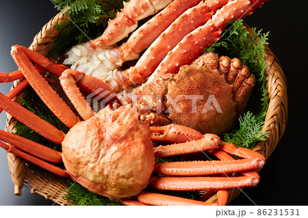 タラバガニ、ズワイガニ、毛ガニ　カニ3種盛り合わせ 86231531