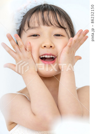 子供 女の子 ライフスタイル 86232150