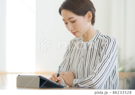 液晶タブレット ペン 女性 液晶タブレット ペン 女性 86233528