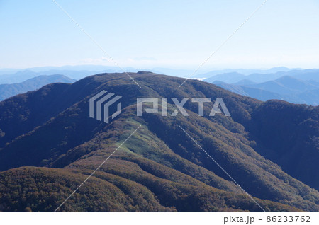 銀杏峰　部子山山頂から望む　福井県大野市 86233762